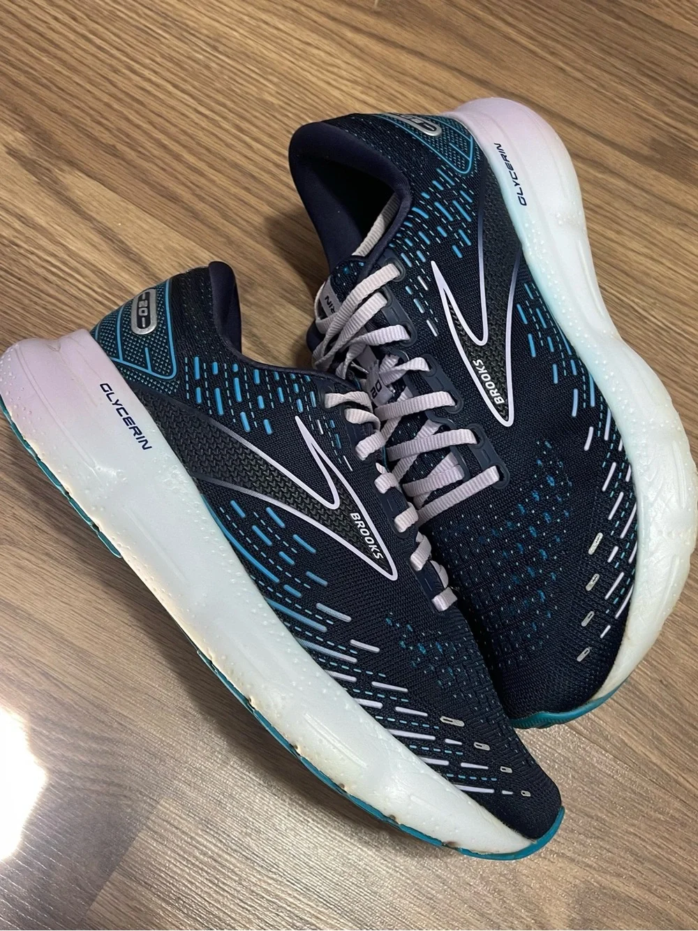 Brooks Womens Glycerin 20 Ocean/Lilac Running Athletic Sneakers 8.5 1203691B499